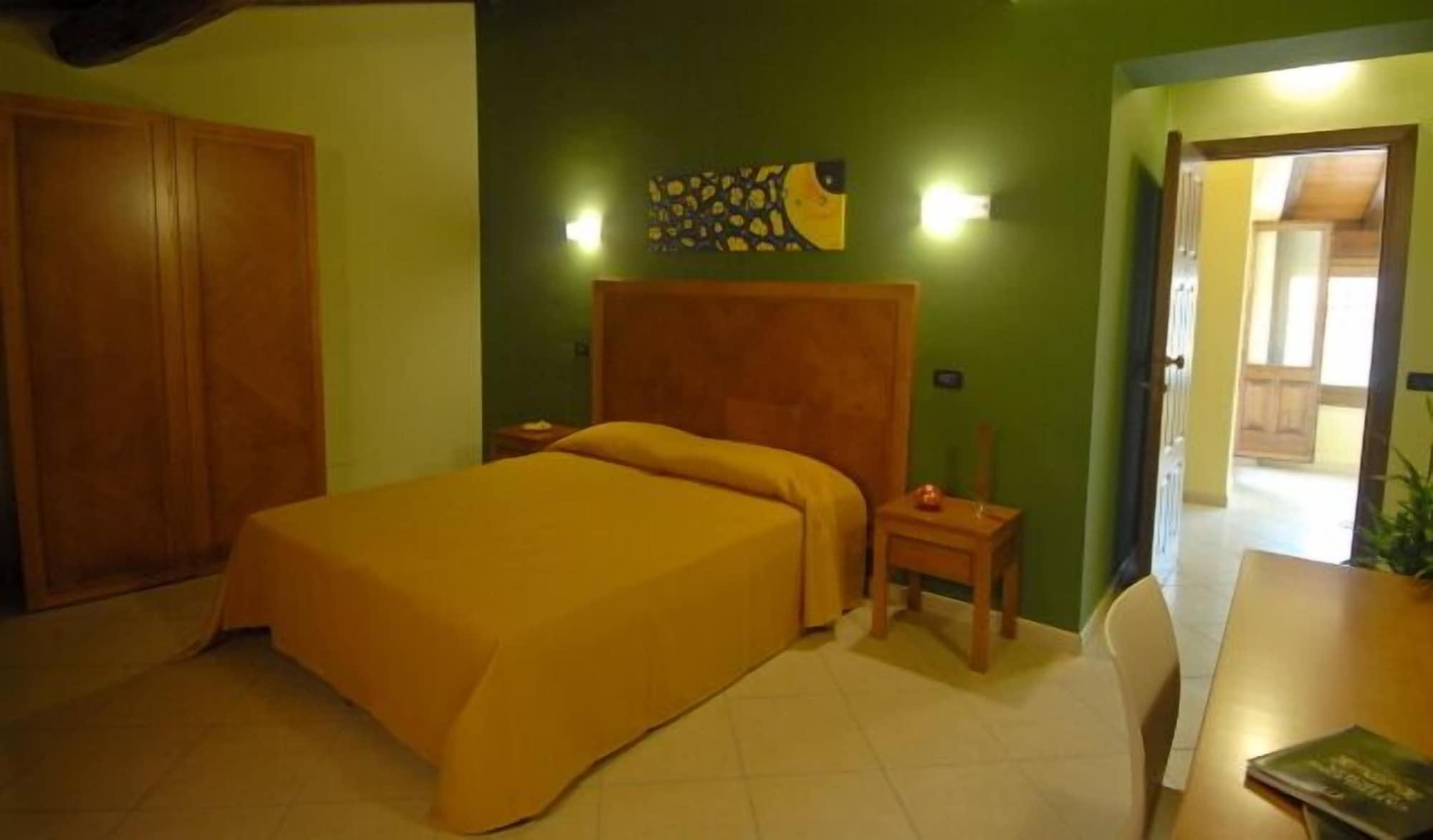 Hotel Federico II Castiglione De Sicilia Eksteriør billede