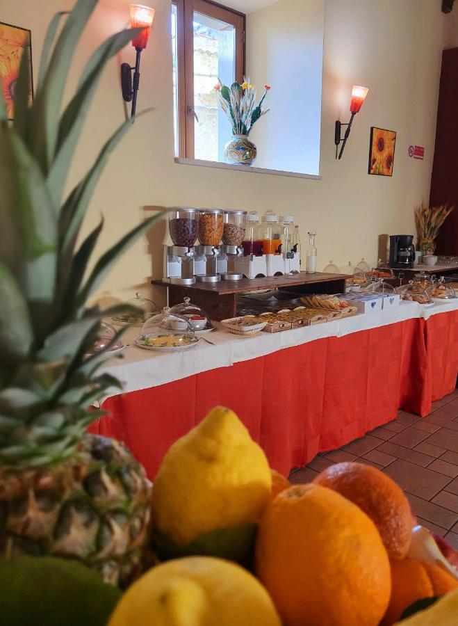 Hotel Federico II Castiglione De Sicilia Eksteriør billede