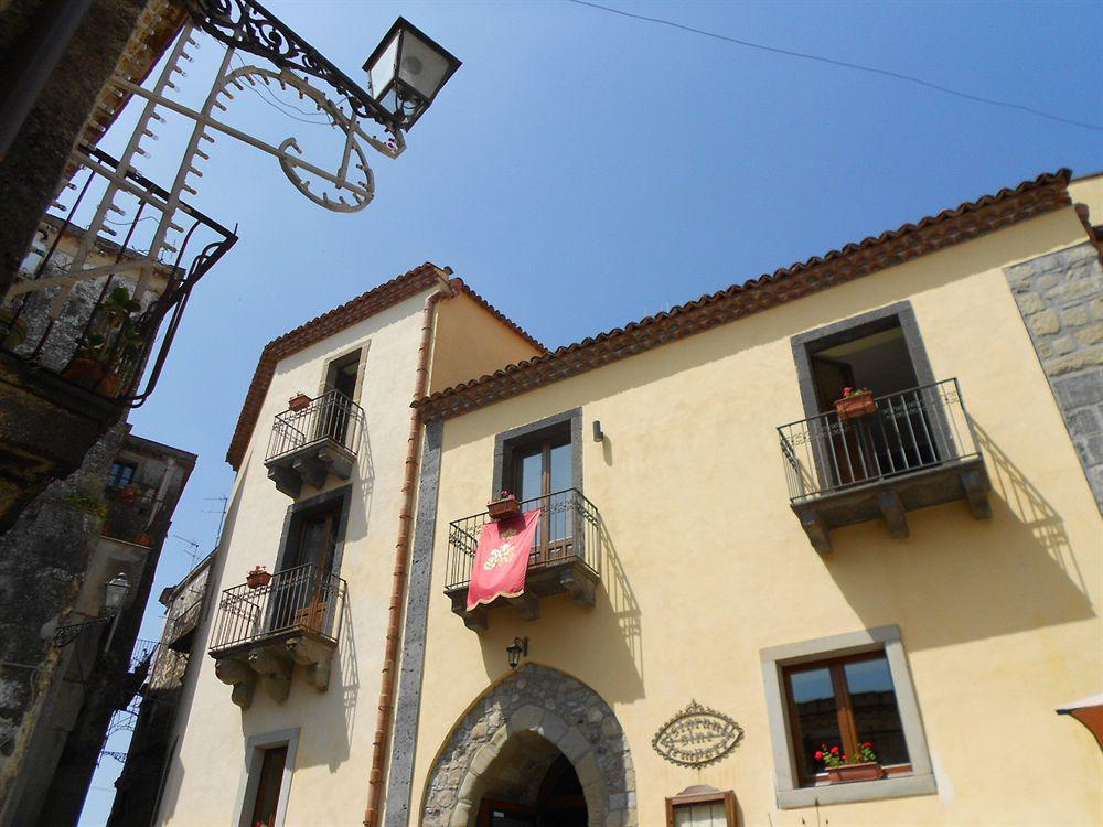 Hotel Federico II Castiglione De Sicilia Eksteriør billede